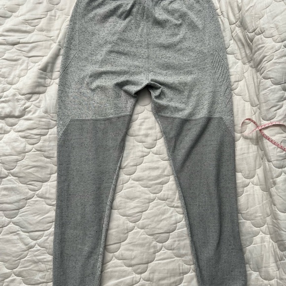 Gymshark Gray Quilted Sweatpants - Picture 8 of 15